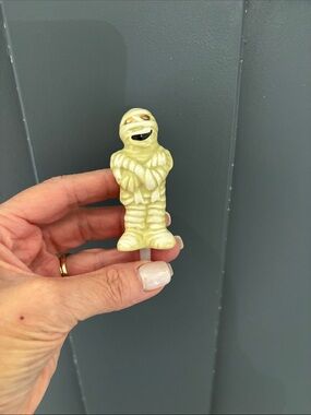 Nora Fleming Mummy Mini !